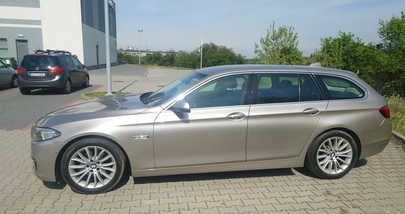BMW Seria 5 cena 69999 przebieg: 169900, rok produkcji 2016 z Człopa małe 781